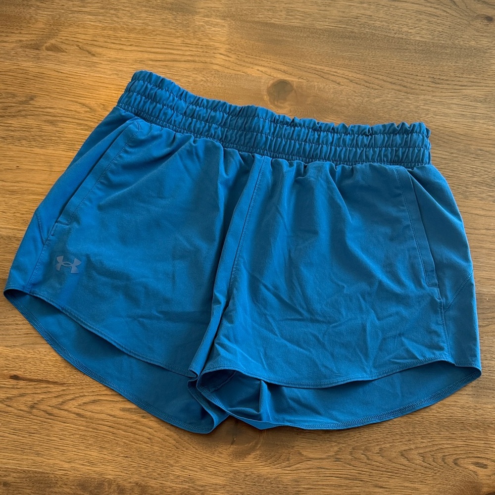 Under Armour Women's Teal Large Athletic Shorts